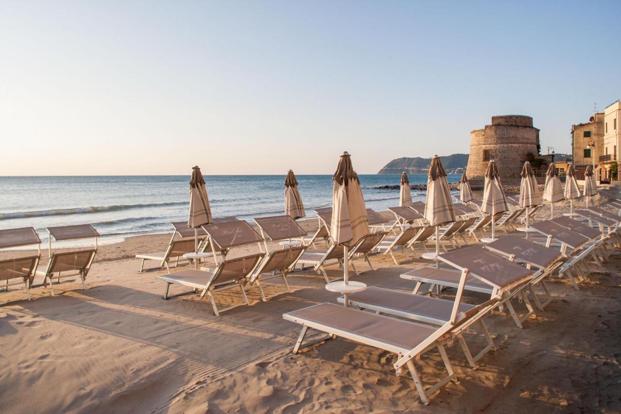 Hotel Lido Alassio Exterior photo